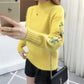 ✨Thick knitted jumper,🧵 adorned with floral embroidery 🍂